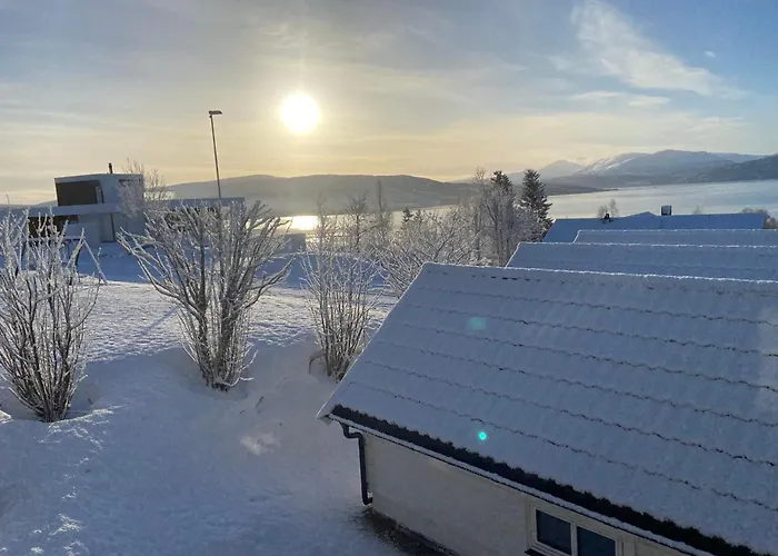 Cozy Appartement In Finnsnes